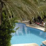 Apart-hotel Es Baulo Petit 4*