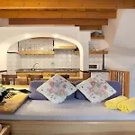 Es Baulo Petit